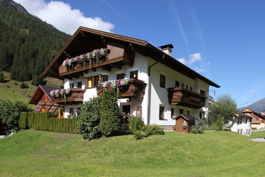 Haus Bergfreund Sankt Leonhard im Pitztal Exterior foto