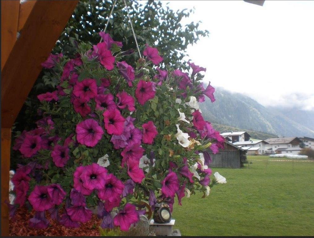Haus Bergfreund Sankt Leonhard im Pitztal Exterior foto