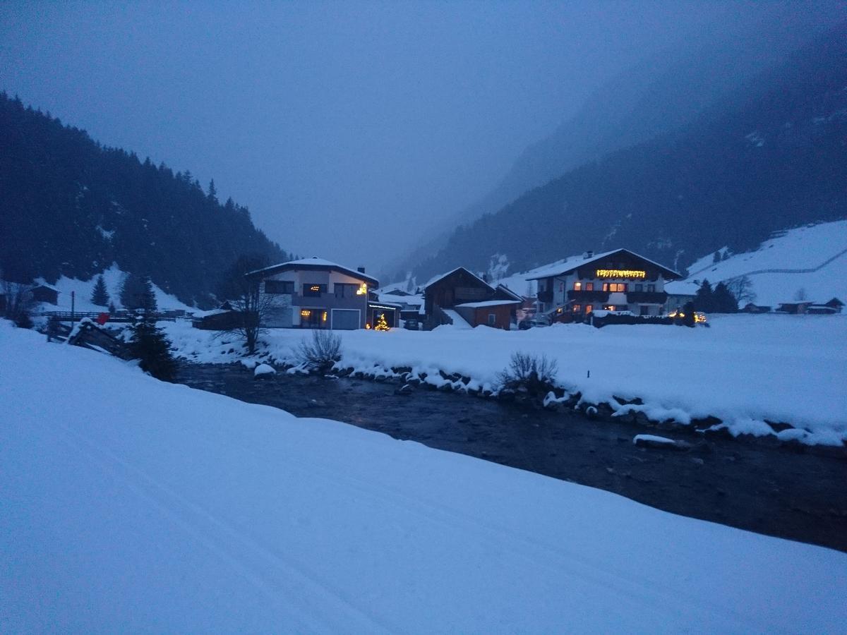Haus Bergfreund Sankt Leonhard im Pitztal Exterior foto